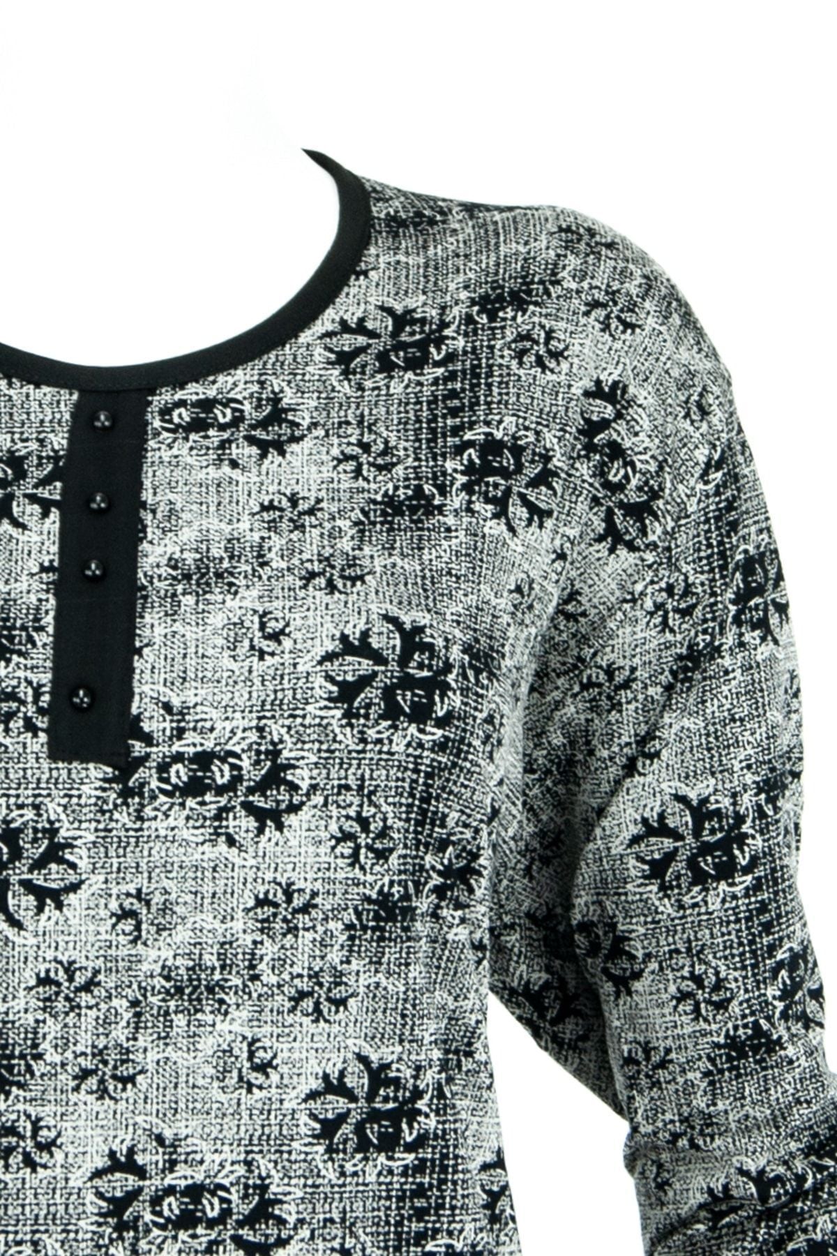 Kadın Sümbül Desenli Sıfır Yaka Geniş Kalıp Likralı Viskon Penye Kumaş Büyük Beden Anne Bluz